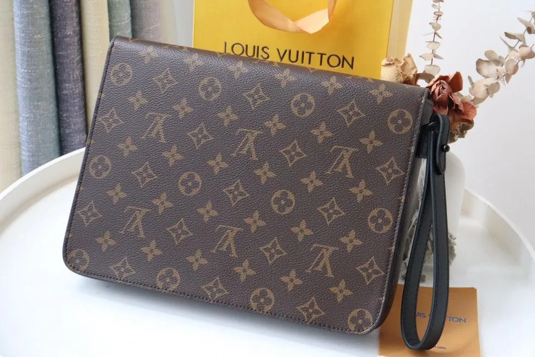LuVi S LOCK A4 POUCH M80560